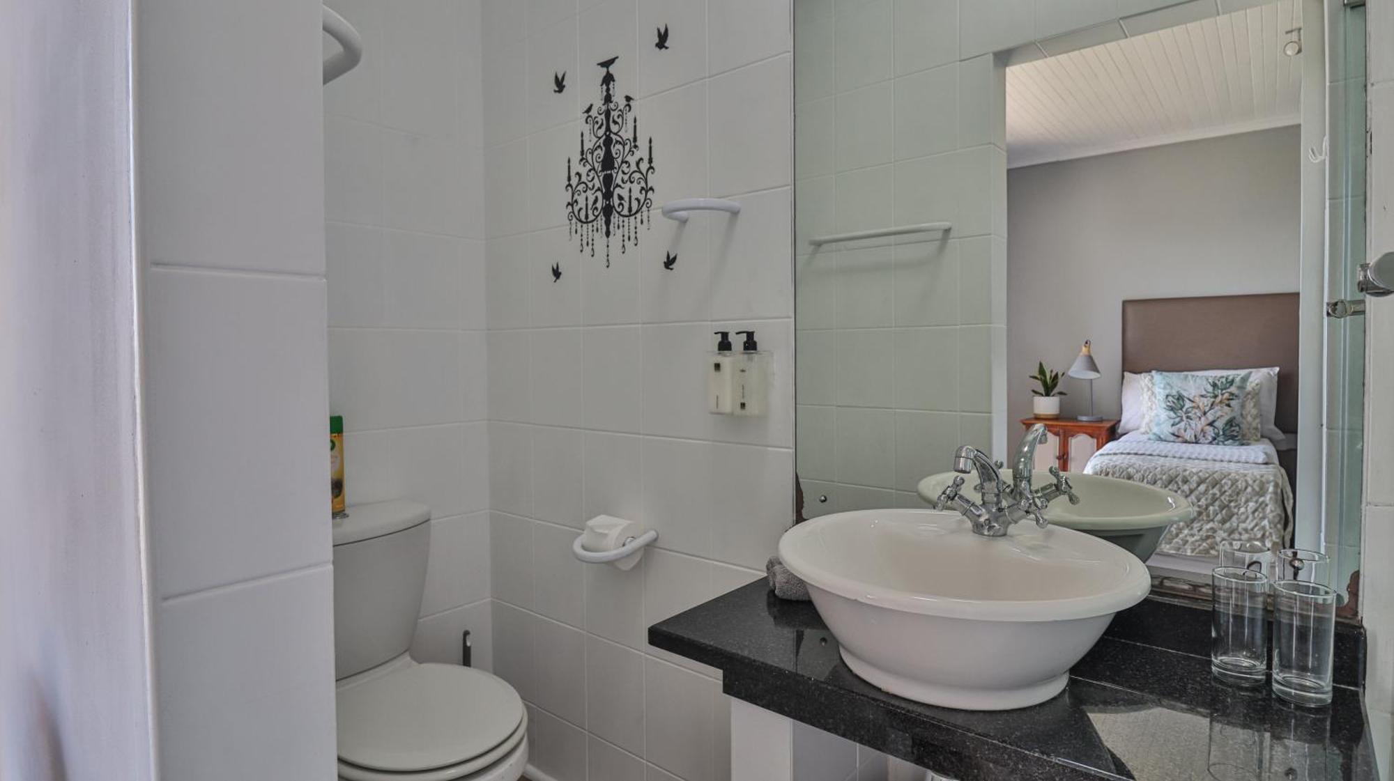 3Coloursblue Guest House 모젤베이 외부 사진