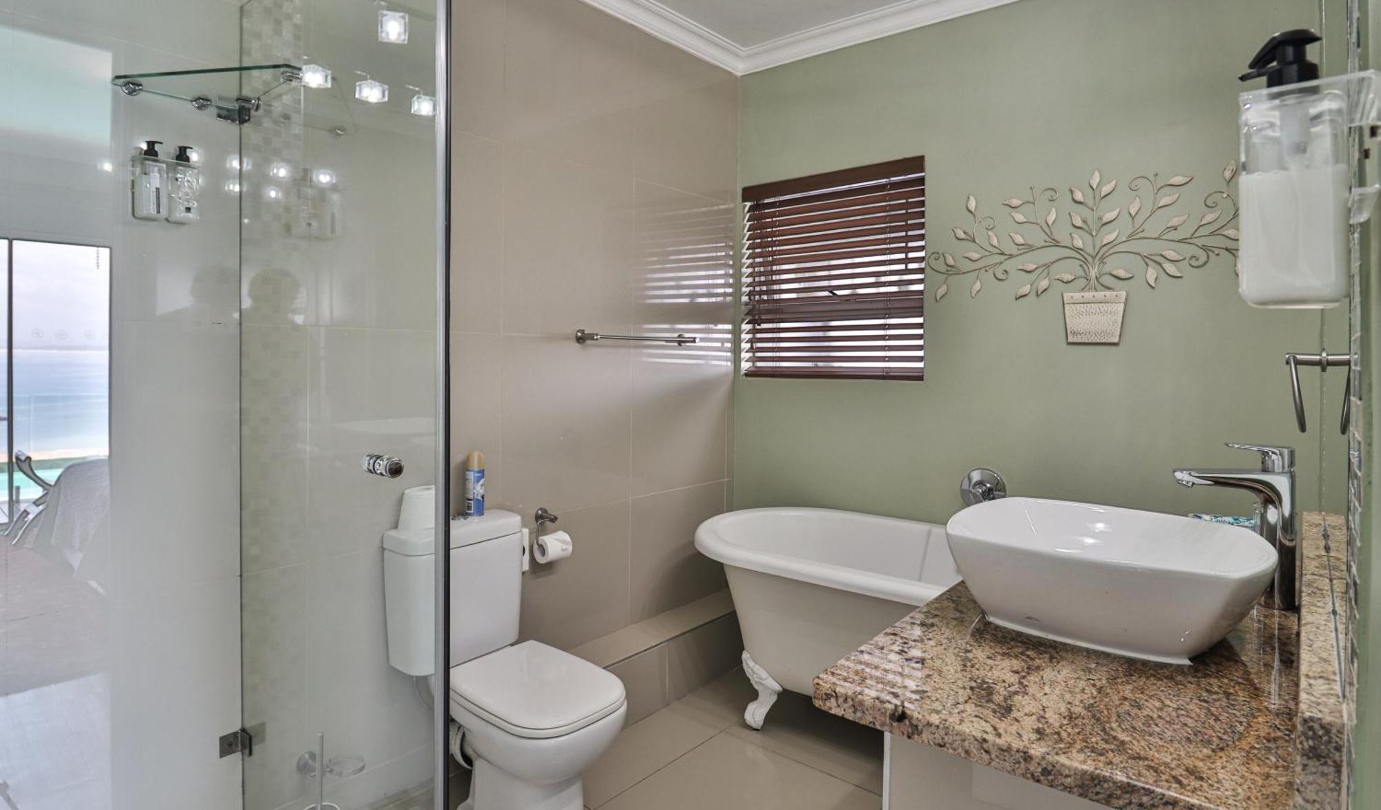 3Coloursblue Guest House 모젤베이 외부 사진