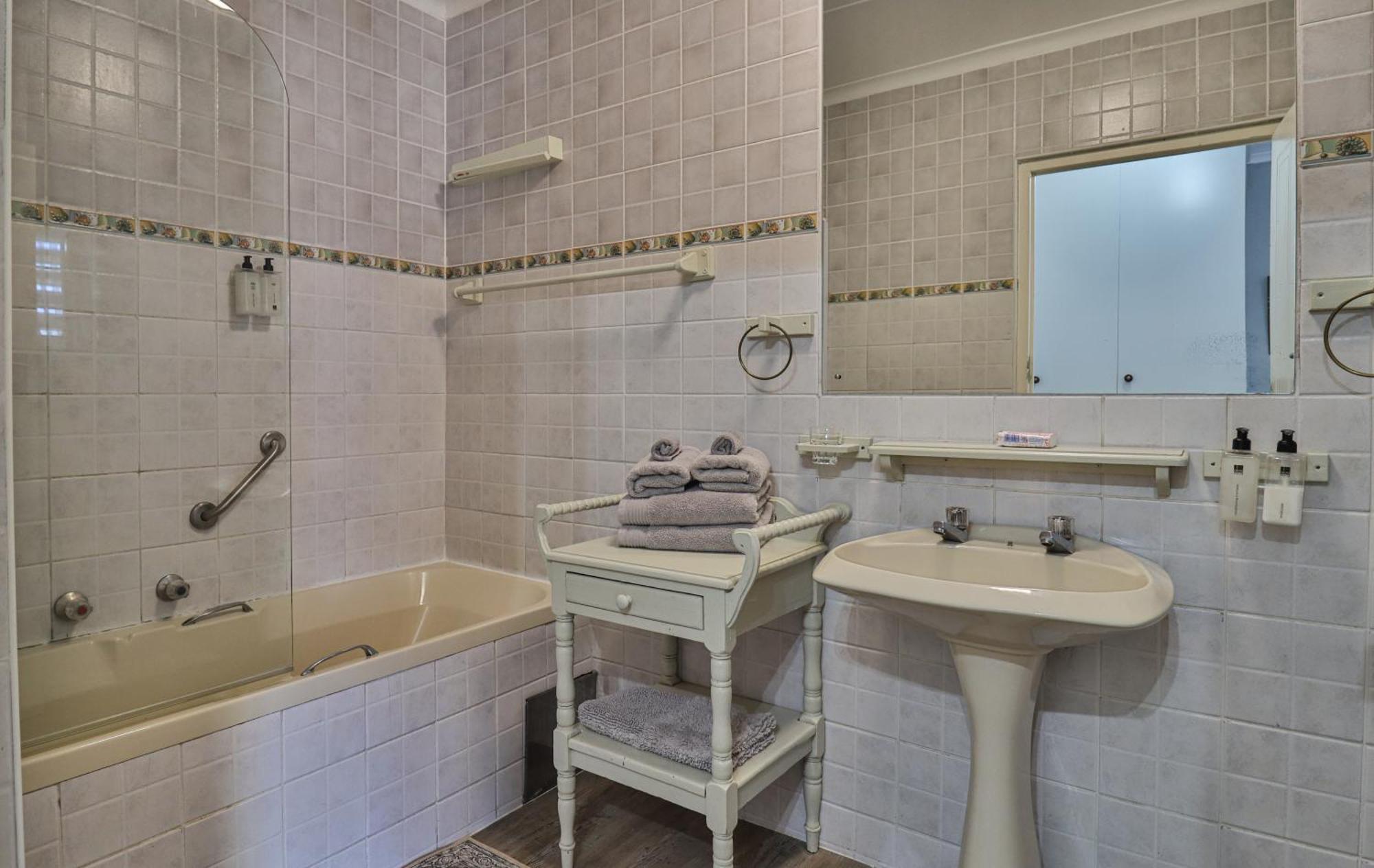 3Coloursblue Guest House 모젤베이 외부 사진